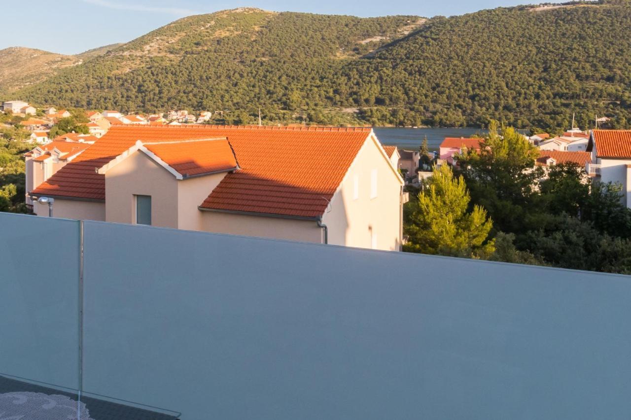 Apartments And Rooms With Parking Space Grebastica, Sibenik - 17831 Eksteriør bilde