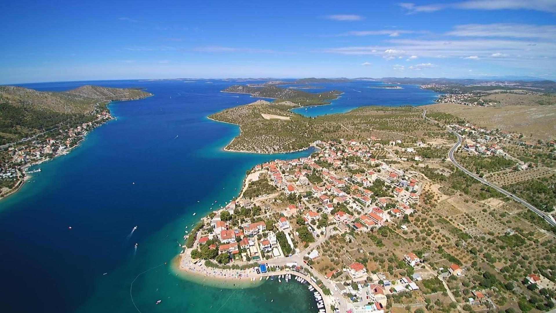 Apartments And Rooms With Parking Space Grebastica, Sibenik - 17831 Eksteriør bilde